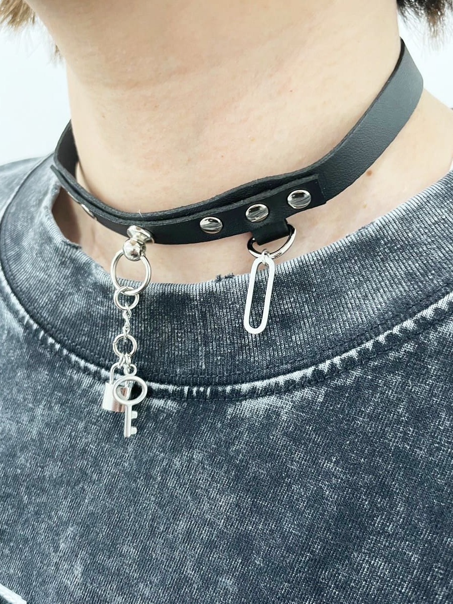 パドロックチョーカー