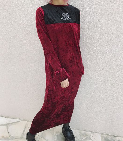 刺繍ロングベロアワンピース