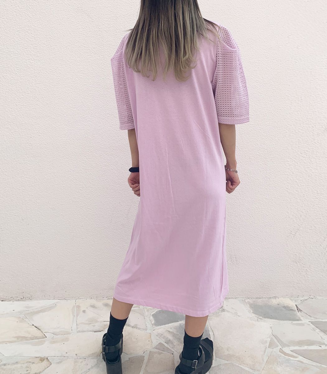 モデル身長165cm/着用サイズF/着用カラーPINK