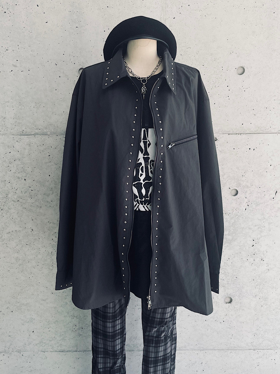 ナイロンスタッズシャツ